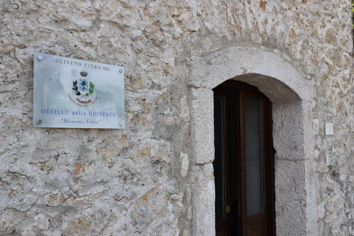 Ostello della Gioventù Massimo Troisi Oliveto Citra Extérieur photo