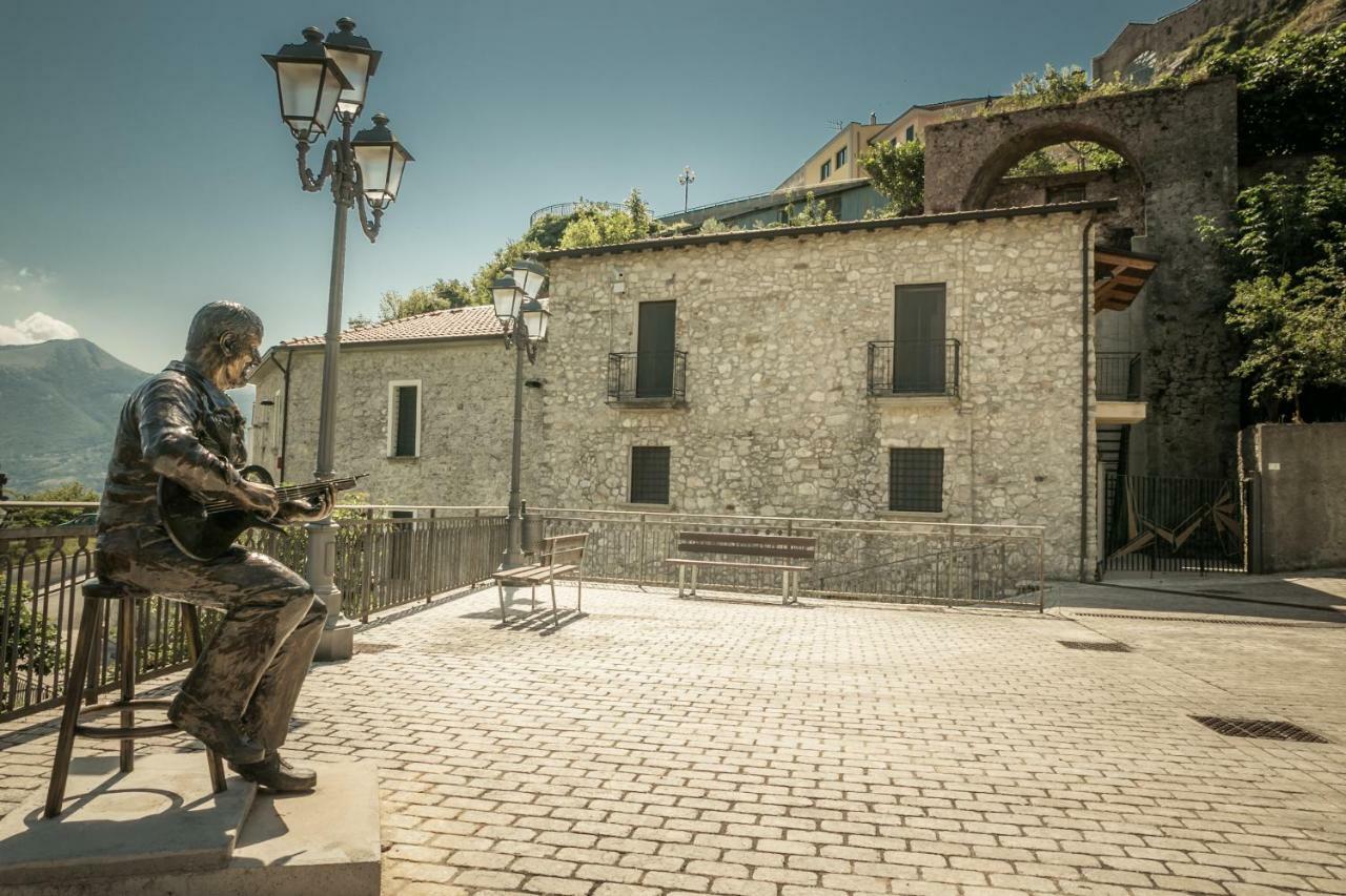Ostello della Gioventù Massimo Troisi Oliveto Citra Extérieur photo